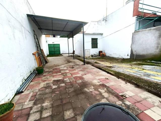 Terreno en venta en Olivares, Andalucía