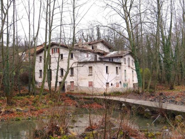 Terreno en venta en Garrotxa, Catalunya