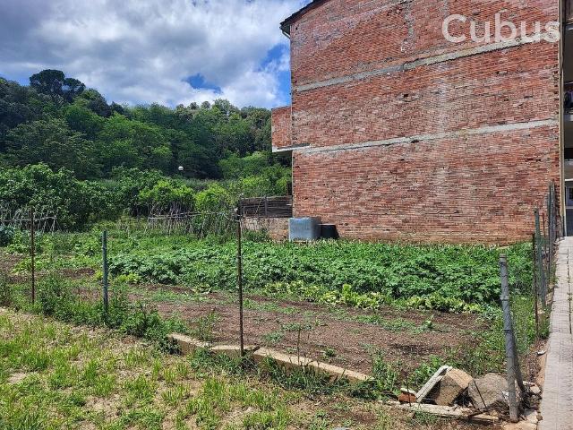 Terreno en venta en Garrotxa, Catalunya