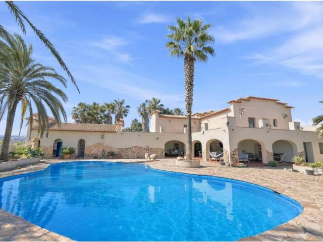 Terreno en venta en la Marina Alta, Valencia
