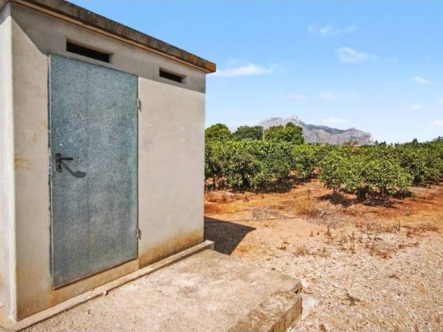 Terreno en venta en la Marina Alta, Valencia