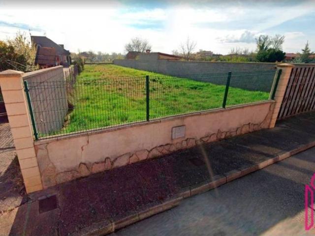 Terreno en venta en Onzonilla, Castilla y León