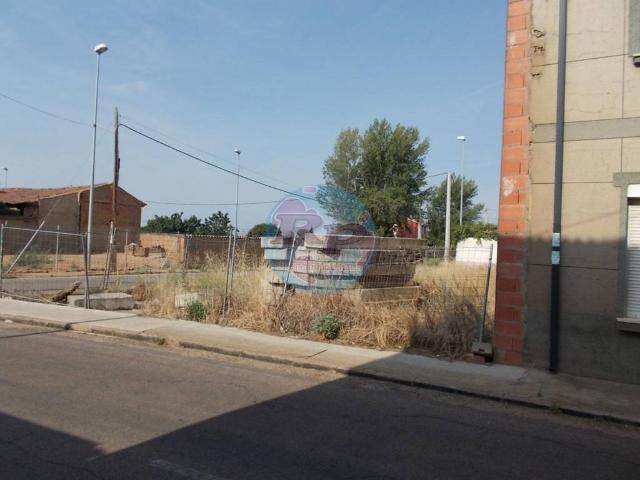 Terreno en venta en Onzonilla, Castilla y León