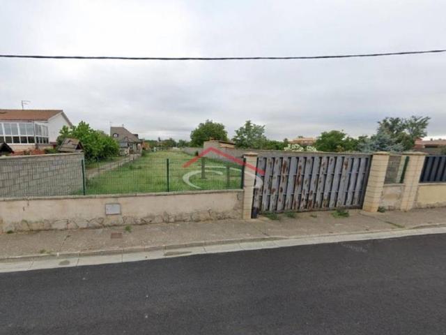 Terreno en venta en Onzonilla, Castilla y León