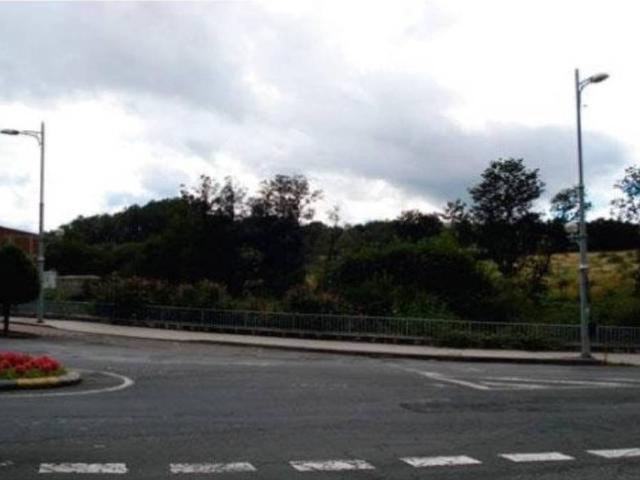 Terreno en venta en Ordes, Galicia