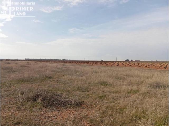 Terreno en venta en Ossa De Montiel, Castilla-La Mancha