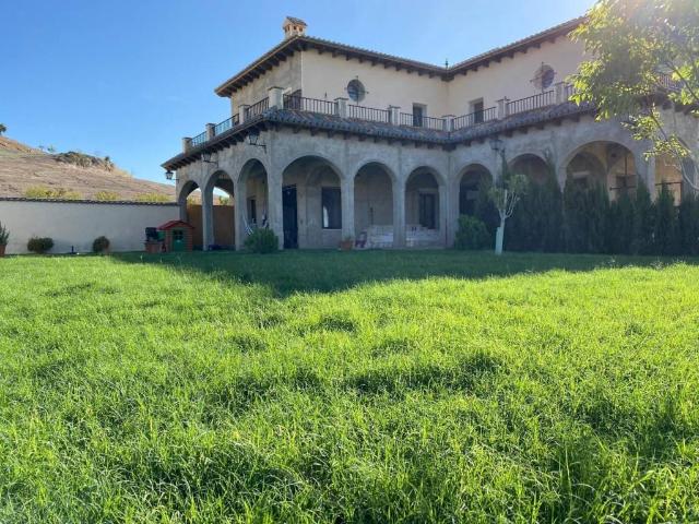 Terreno en venta en Osuna, Andalucía
