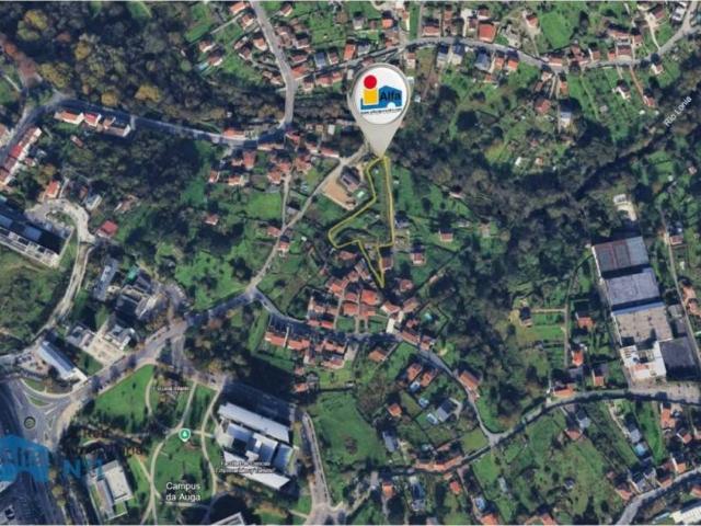 Terreno en venta en Ourense