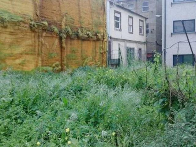 Terreno en venta en Vigo