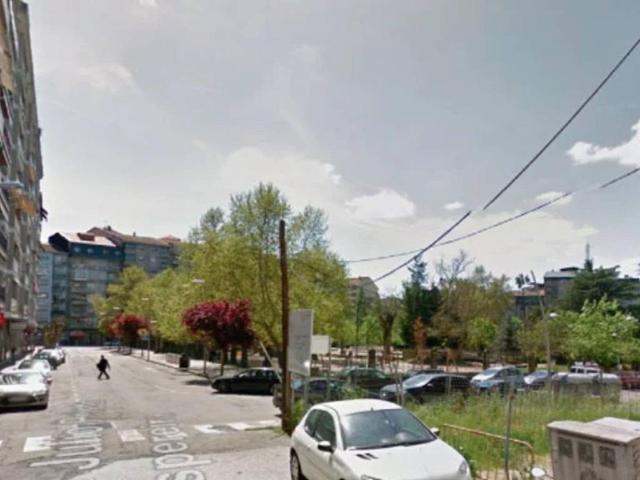 Terreno en venta en Ourense