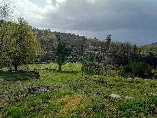 Terreno en venta en Ourense