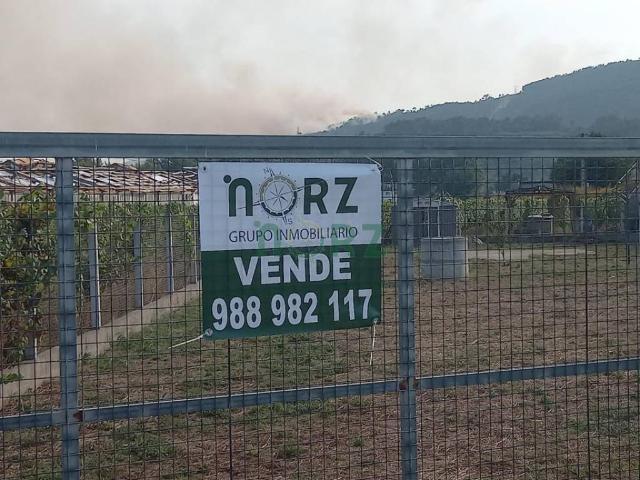 Terreno en venta en Ourense