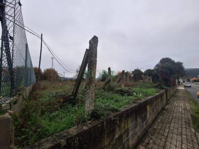 Terreno en venta en Gomesende, Ourense