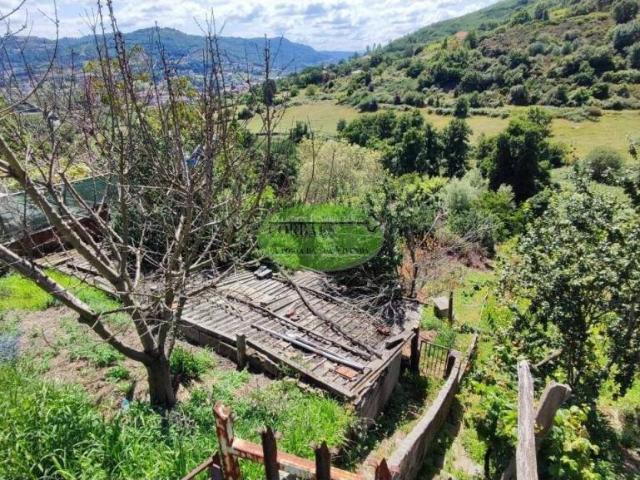 Terreno en venta en Ourense, Galicia