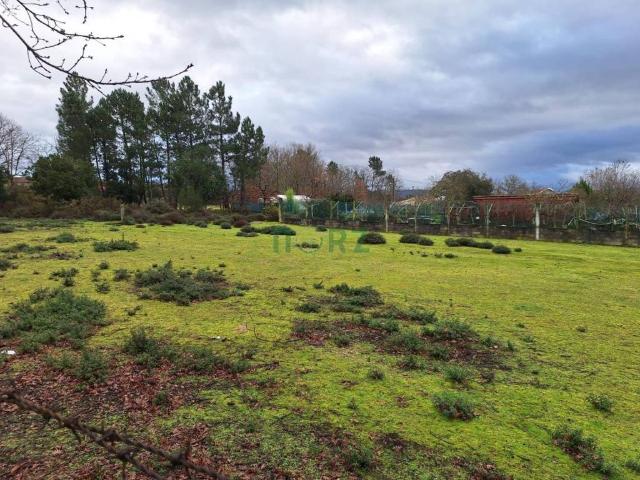 Terreno en venta en Gomesende, Ourense