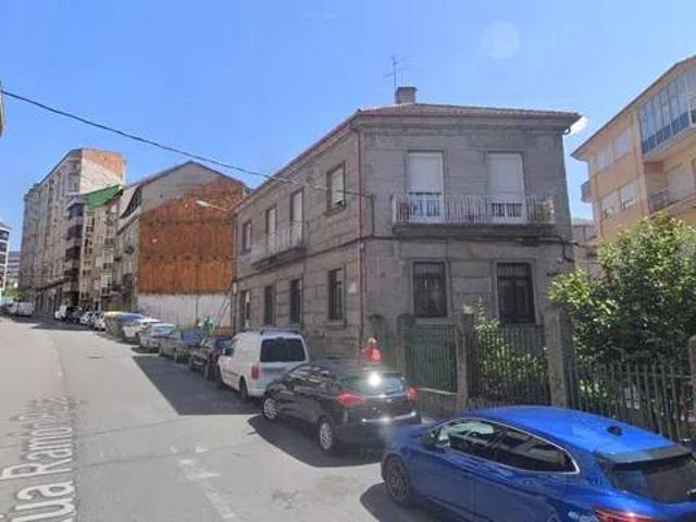 Terreno en venta en Ourense