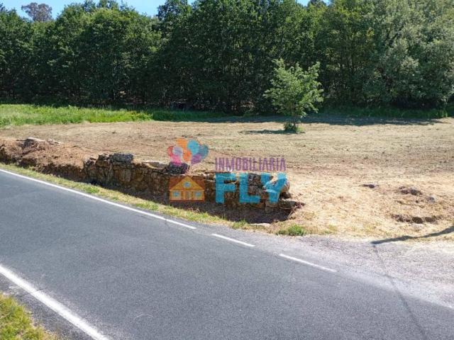 Terreno en venta en Ourense
