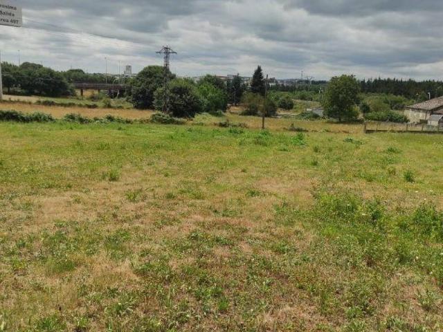 Terreno en venta en Outeiro De Rei