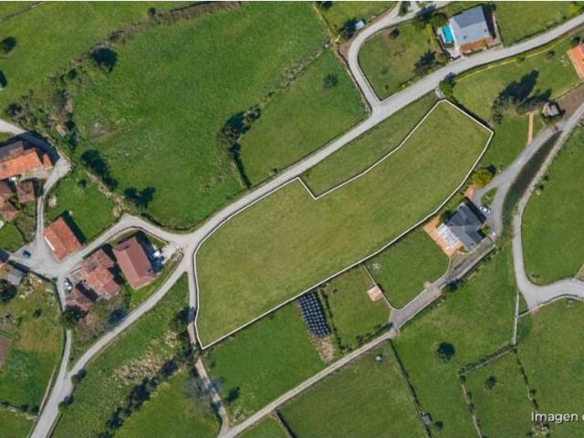 Terreno en venta en Oviedo, Asturias