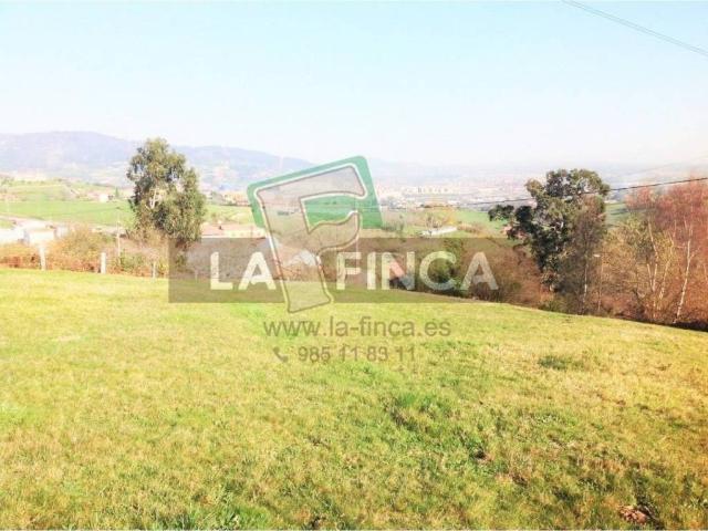 Terreno en venta en Oviedo, Asturias