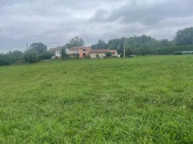 Terreno en venta en Oviedo, Asturias
