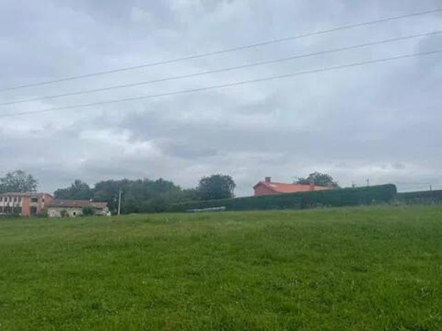 Terreno en venta en Oviedo, Asturias