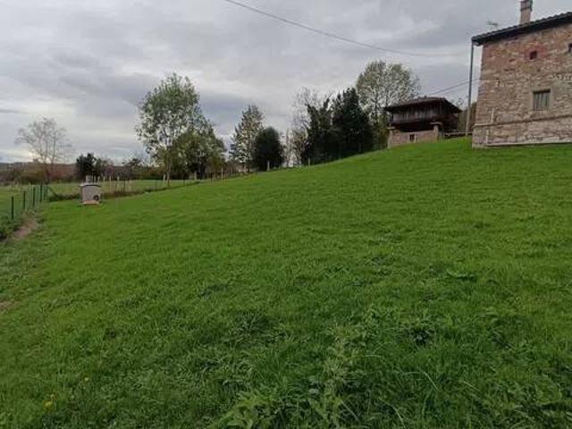 Terreno en venta en Pedruño, Oviedo