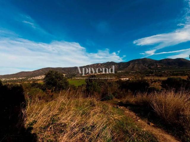 Terreno en venta en Alt Empordà, Catalunya