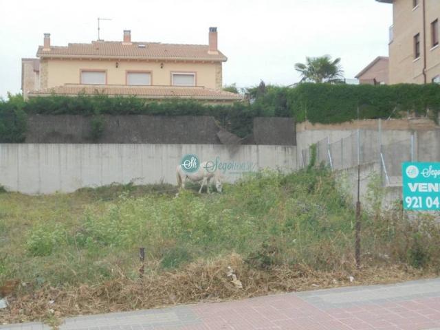 Terreno en venta en Palazuelos De Eresma, Castilla y León