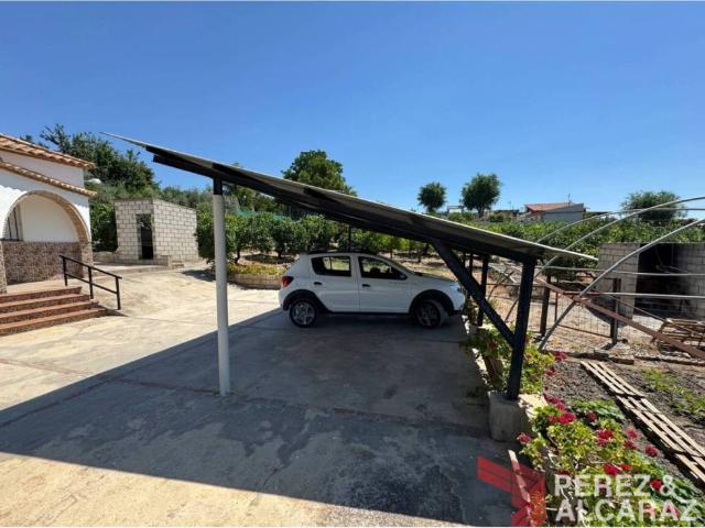 Terreno en venta en Palma Del Río, Andalucía