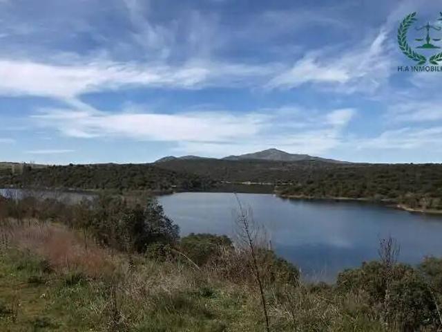 Terreno en venta en Pedrezuela, Madrid