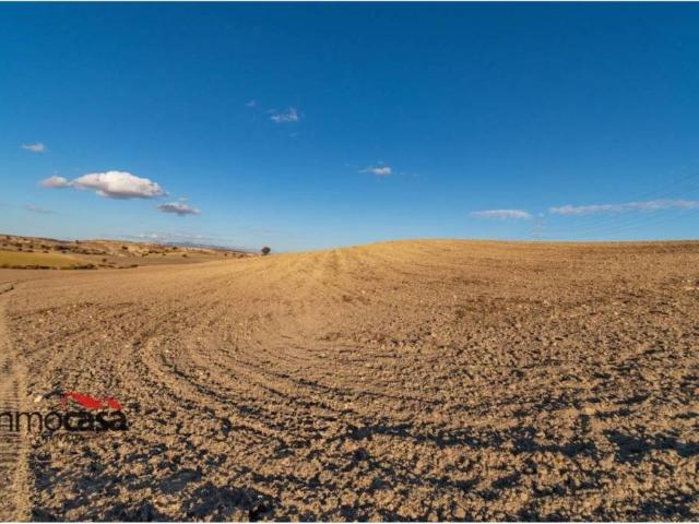 Terreno en venta en Comarca de Los Montes, Andalucía