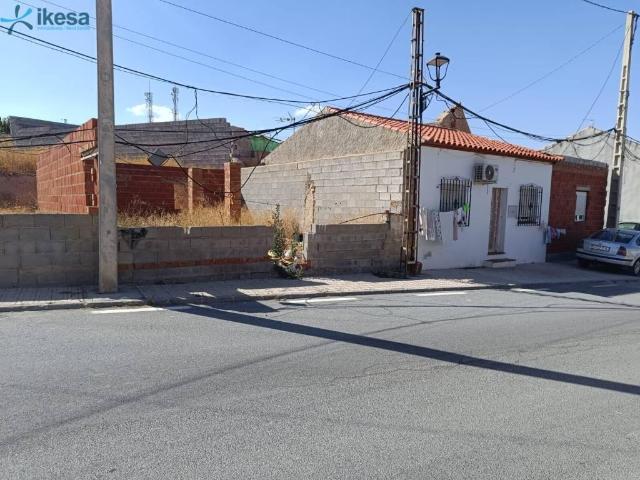 Terreno en venta en Comarca de Los Montes, Andalucía