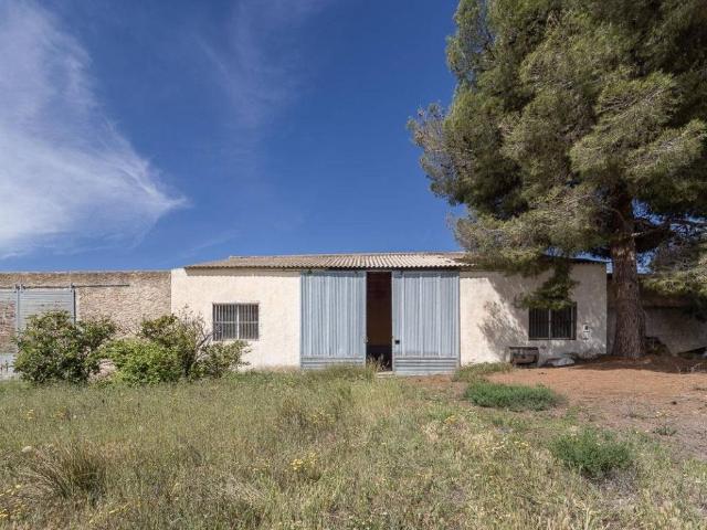 Terreno en venta en Comarca de Los Montes, Andalucía