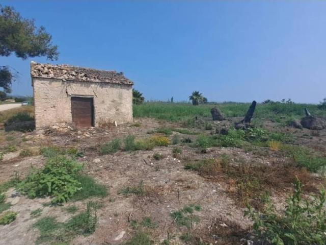 Terreno en venta en la Marina Alta, Valencia
