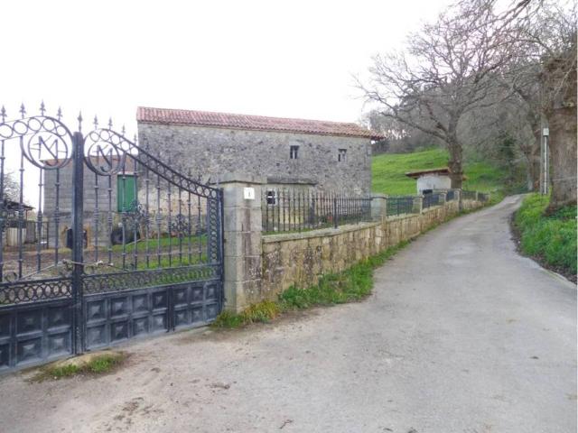 Terreno en venta en Penagos, Cantabria