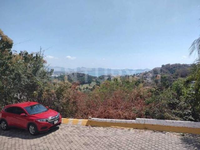 Terreno en venta en Manzanillo, Colima