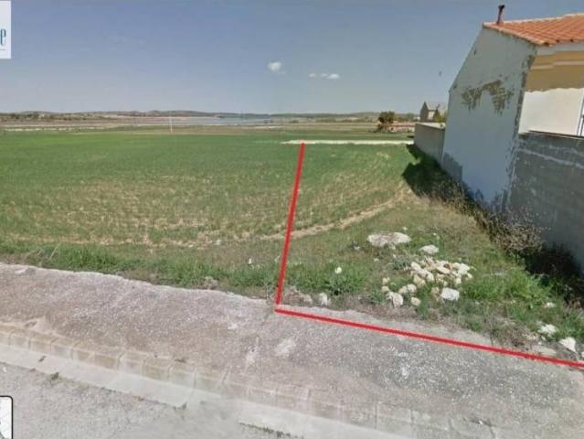 Terreno en venta en Pétrola, Castilla-La Mancha