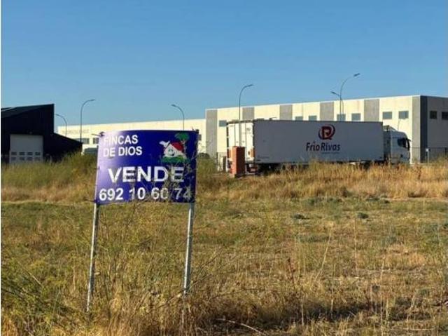 Terreno en venta en Peñafiel, Castilla y León