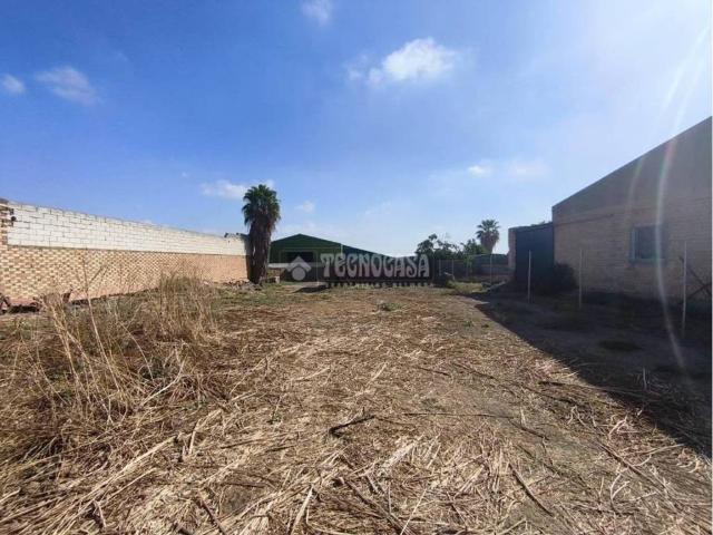 Terreno en venta en Pilas, Andalucía