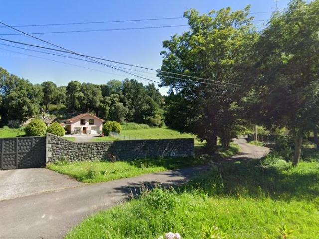 Terreno en venta en Piloña