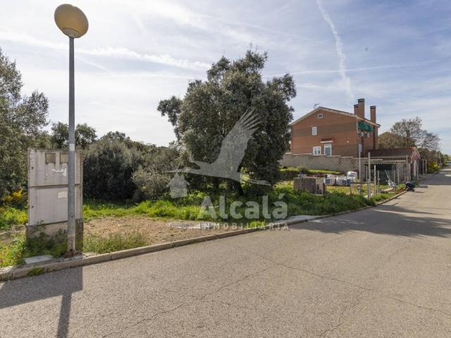 Terreno en venta en Pioz, Montealto