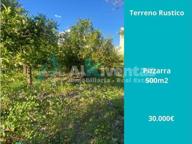 Terreno en venta en Pizarra