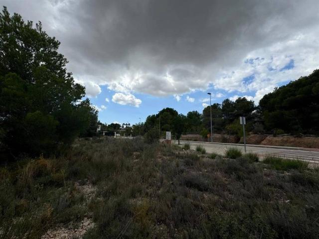 Terreno en venta en Polop, Alacant / Alicante