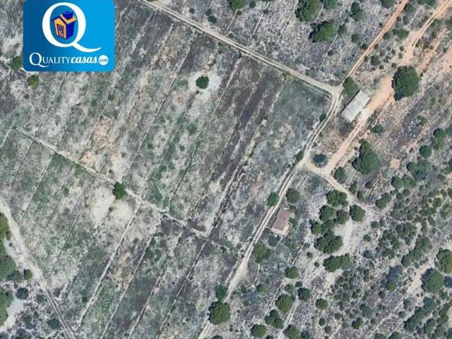 Terreno en venta en Polop, Alacant / Alicante