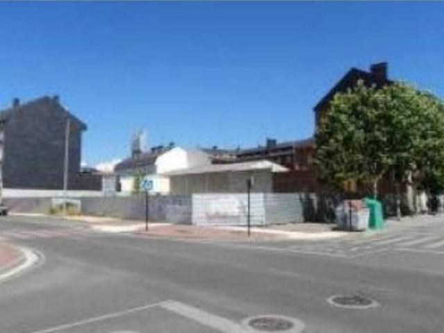Terreno en venta en Flores del Sil, El Bierzo