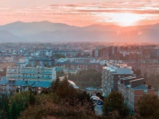 Terreno en venta en Ponferrada, Santo Tomás de las Ollas