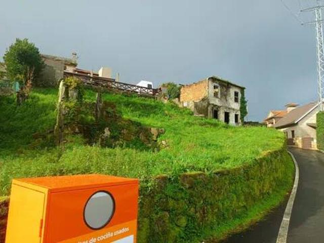 Terreno en venta en Pontevedra, Galicia