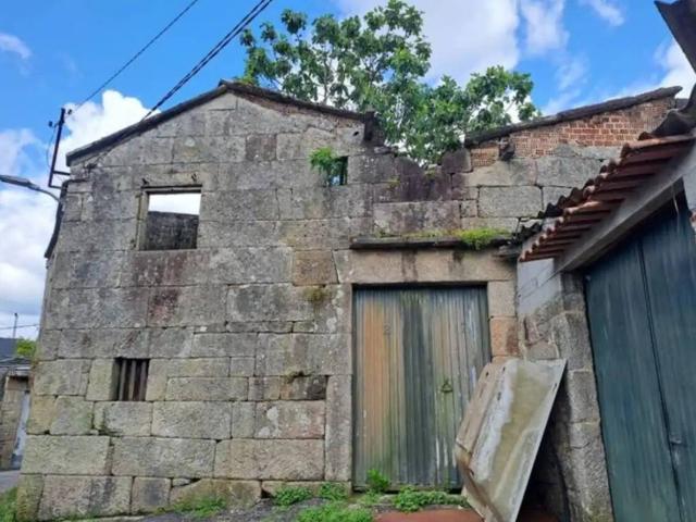 Terreno en venta en Bora, Pontevedra