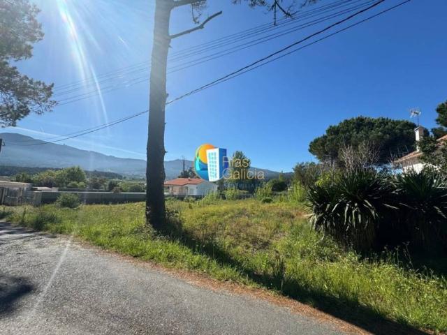 Terreno en venta en Noia, Galicia